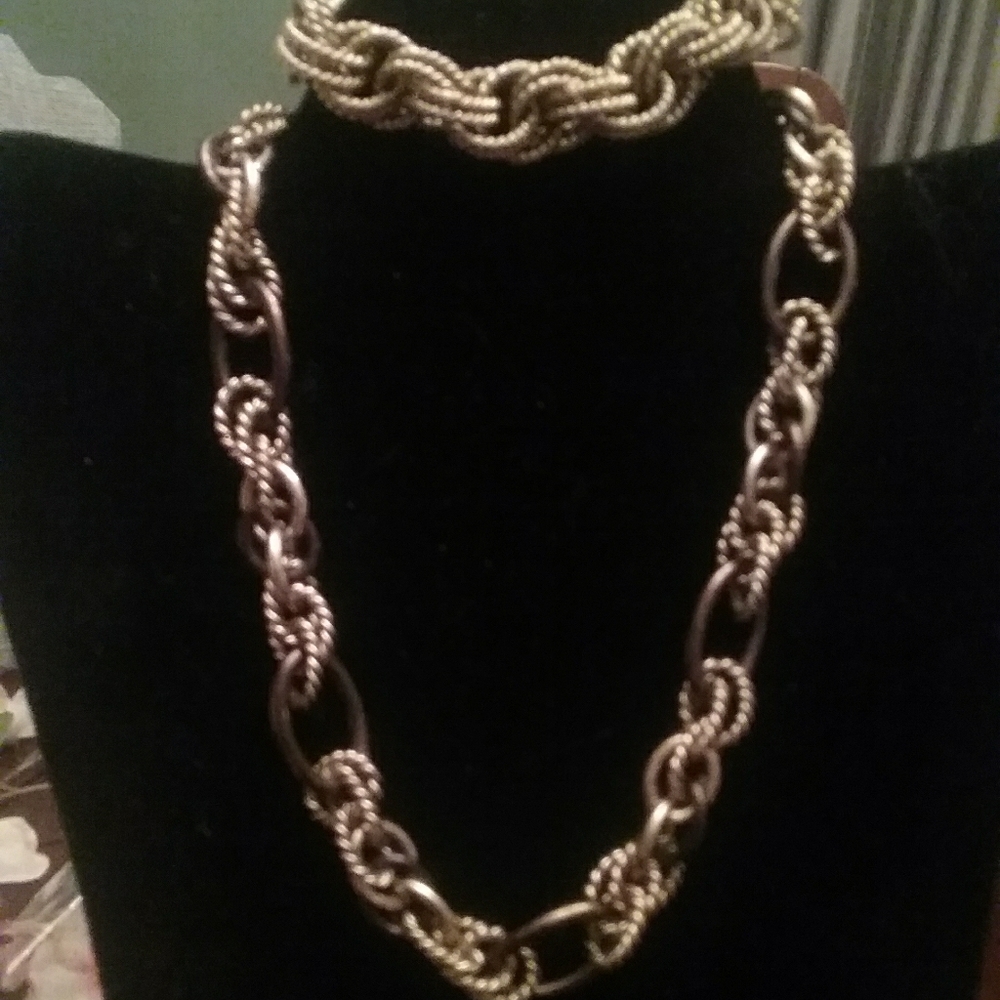 Necklace and bracelet